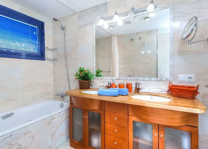 Dom wakacyjny Crystal By Interhome Platja d'Aro